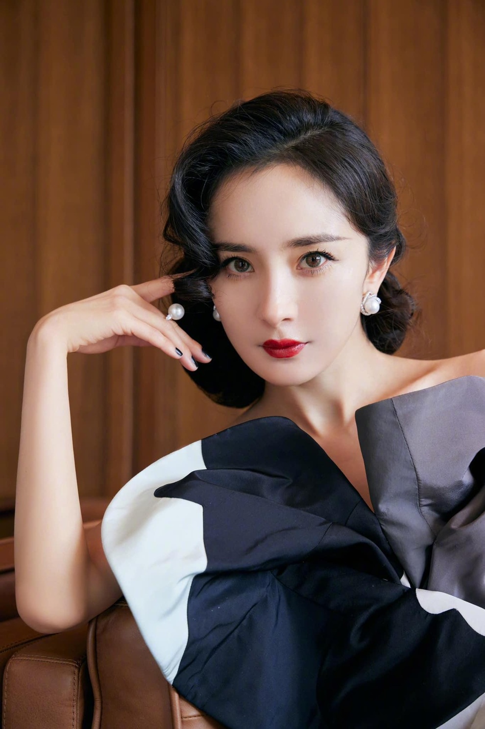 Dương Mịch đang dần tụt lùi với đàn em - 4 Dương Mịch đang dần tụt lùi với đàn em - 4