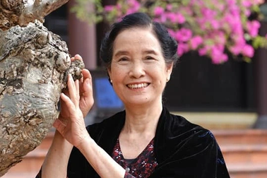 Tuổi xế chiều của người mẹ nông dân khắc khổ nhất màn ảnh Việt