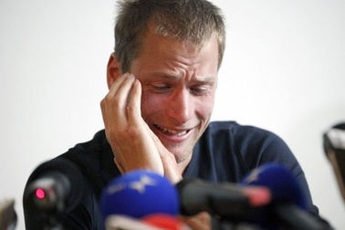 Nhà vô địch môn điền kinh có thể ngồi tù vì doping