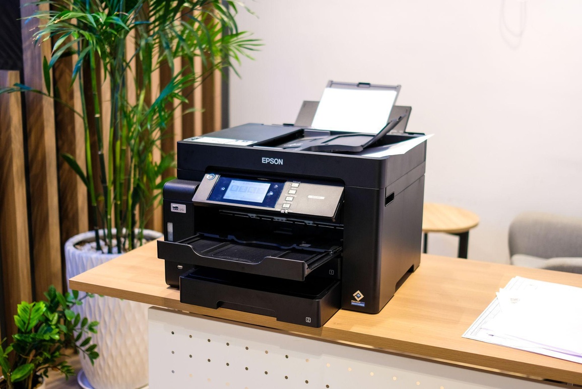 Trải nghiệm Epson EcoTank M15180: Máy in đen trắng đa năng đáng sở hữu hiện nay - 1 Trải nghiệm Epson EcoTank M15180: Máy in đen trắng đa năng đáng sở hữu hiện nay - 1
