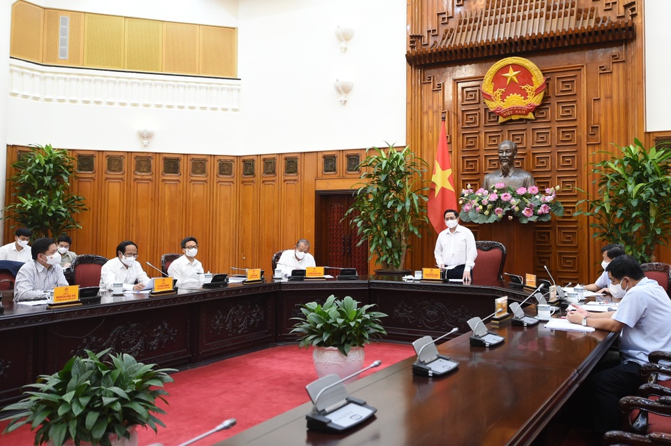 Thủ tướng sốt ruột trước nguy cơ cao dịch Covid-19 bùng phát trở lại - 1 Thủ tướng sốt ruột trước nguy cơ cao dịch Covid-19 bùng phát trở lại - 1