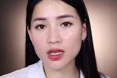 Võ Hà Linh tuyên bố dừng review quán ăn