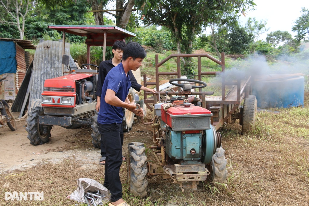 Những lớp học không sách vở, chỉ có cờ lê, tua vít - 2 Những lớp học không sách vở, chỉ có cờ lê, tua vít - 2