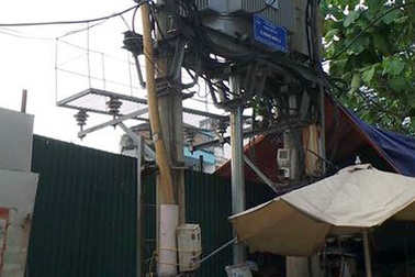 Hà Nội: Hoảng loạn vì nổ máy biến áp