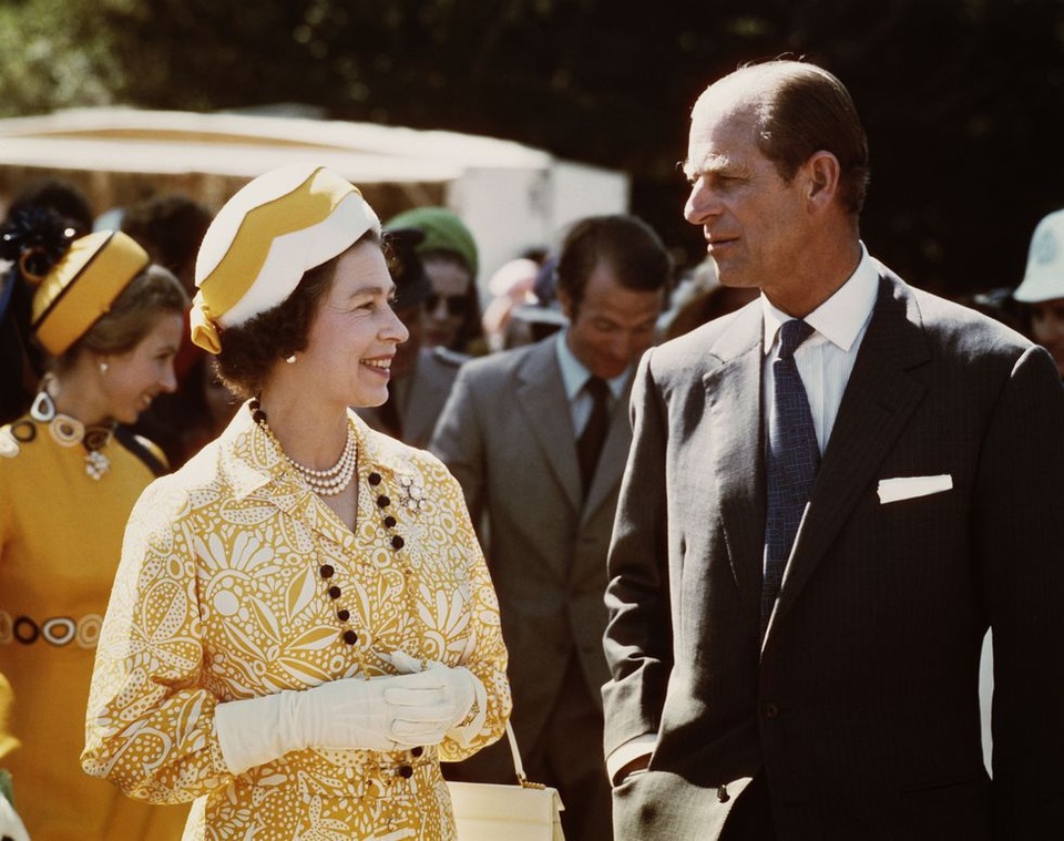 Nữ hoàng Elizabeth II và Hoàng thân Philip: Những khoảnh khắc đẹp nhất - 17 Nữ hoàng Elizabeth II và Hoàng thân Philip: Những khoảnh khắc đẹp nhất - 17