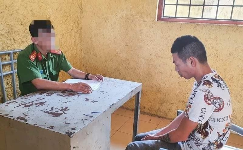 Nghi án cha dượng dâm ô con riêng của vợ mới 10 tuổi - 1 Nghi án cha dượng dâm ô con riêng của vợ mới 10 tuổi - 1