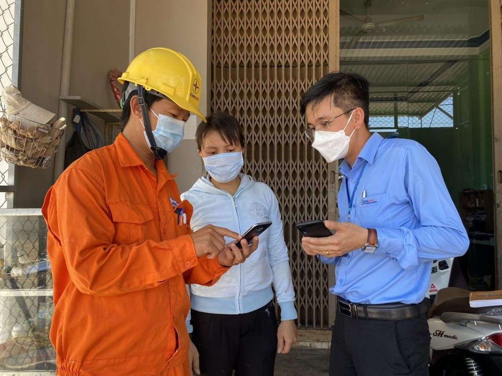 EVNCPC: Giảm 90 tỷ đồng cho 741 nghìn khách hàng sử dụng điện MT-TN đợt 4 - 1