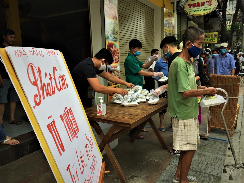 Phố biển Nha Trang tĩnh lặng trong những ngày giãn cách xã hội - 7 Phố biển Nha Trang tĩnh lặng trong những ngày giãn cách xã hội - 7