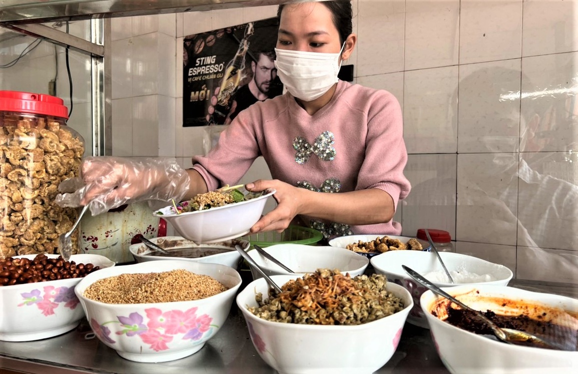 Con đặc sản nằm ở đáy sông Hương khiến cả nông dân và nhà khoa học đều lo một dự báo xấu - 1 Con đặc sản nằm ở đáy sông Hương khiến cả nông dân và nhà khoa học đều lo một dự báo xấu - 1