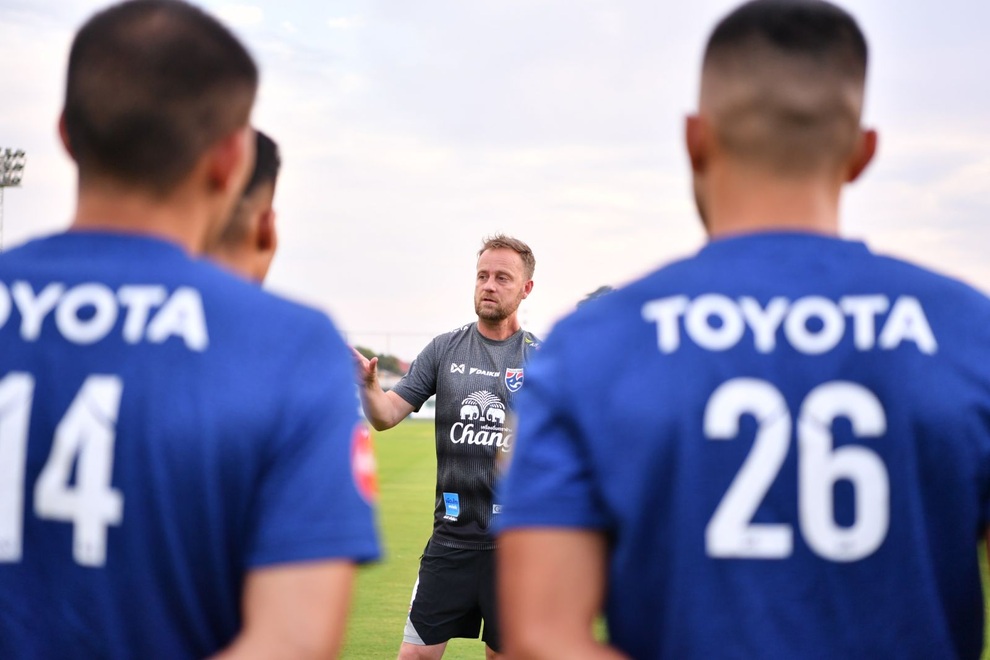 Teerasil Dangda khẳng định đội tuyển Thái Lan sẽ vô địch AFF Cup - 2 Teerasil Dangda khẳng định đội tuyển Thái Lan sẽ vô địch AFF Cup - 2