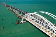 Nga lập các lớp phòng thủ bảo vệ cây cầu thế kỷ nối liền bán đảo Crimea