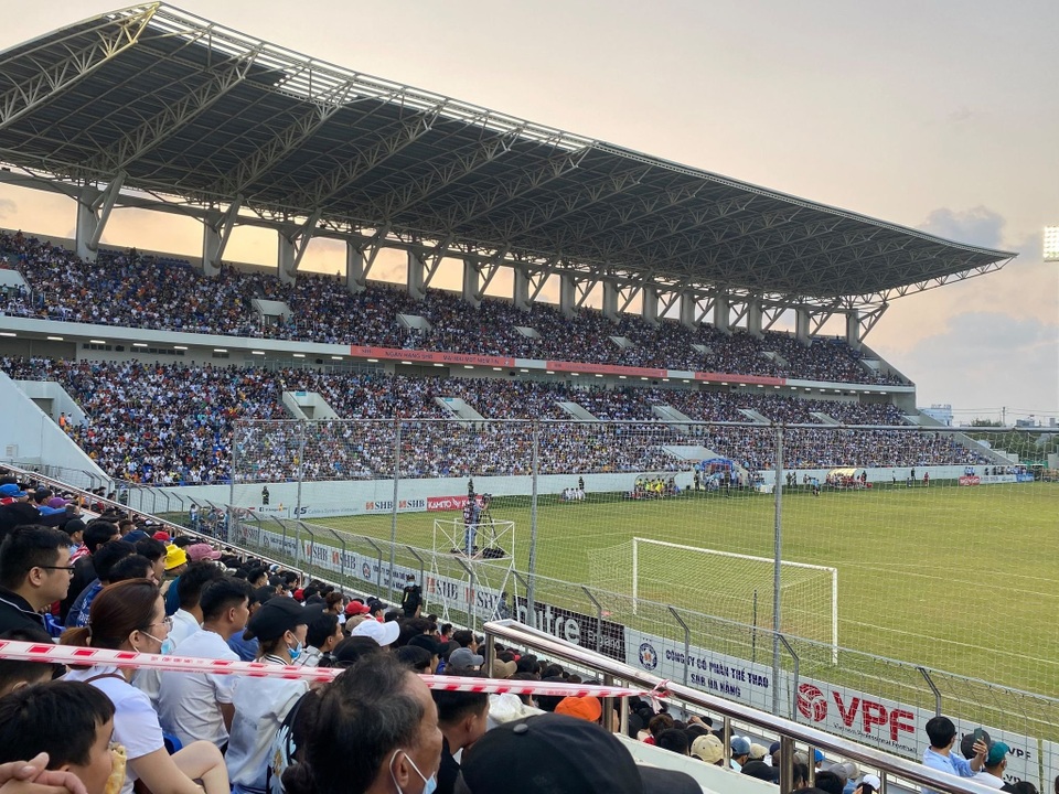 Đà Nẵng 0-2 HA Gia Lai: Bàn thắng siêu đỉnh của Văn Toàn - 7 Đà Nẵng 0-2 HA Gia Lai: Bàn thắng siêu đỉnh của Văn Toàn - 7