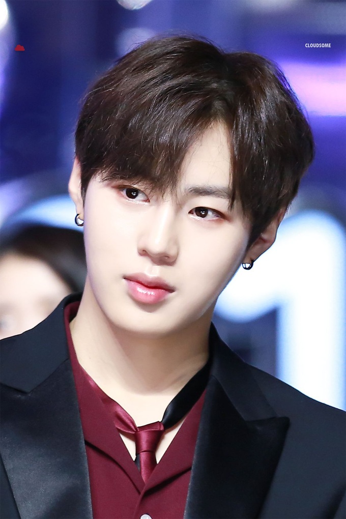 Idol có giọng hát đẹp nhất trong mắt netizen: Jimin, Rosé bị chê vẫn lọt top, EXO chỉ có 1 đại diện nhưng bất ngờ nhất là Jennie - Ảnh 12. Idol có giọng hát đẹp nhất trong mắt netizen: Jimin, Rosé bị chê vẫn lọt top, EXO chỉ có 1 đại diện nhưng bất ngờ nhất là Jennie - Ảnh 12.