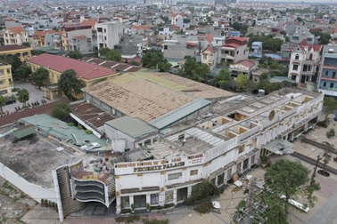 Tháo dỡ công trình vi phạm từng được doanh nghiệp xin tặng tỉnh Hải Dương