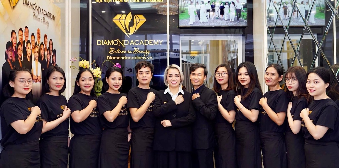 Diamond Academy - nỗ lực cho một năm 2022 thành công hơn nữa mục tiêu kiến tạo vẻ đẹp Việt - 1 Diamond Academy - nỗ lực cho một năm 2022 thành công hơn nữa mục tiêu kiến tạo vẻ đẹp Việt - 1
