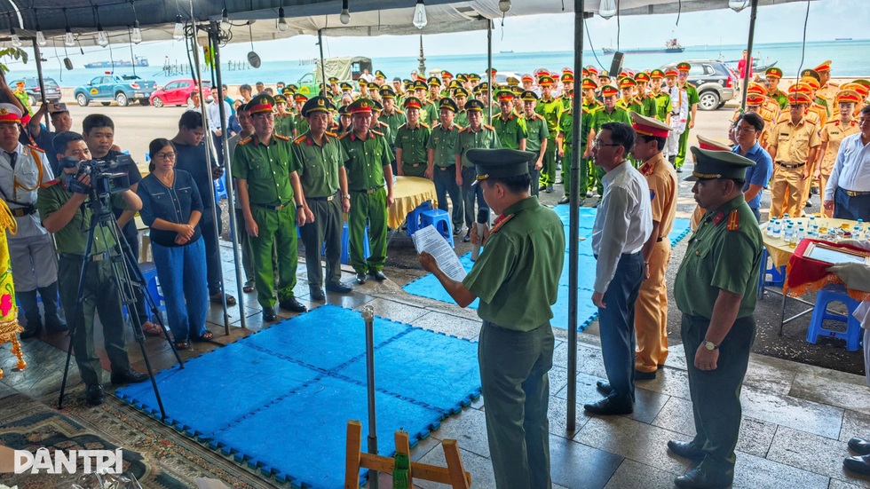 Đồng đội CSCĐ hy sinh ở Vũng Tàu: Khống chế đối tượng xong, hay tin bạn mất - 1 Đồng đội CSCĐ hy sinh ở Vũng Tàu: Khống chế đối tượng xong, hay tin bạn mất - 1
