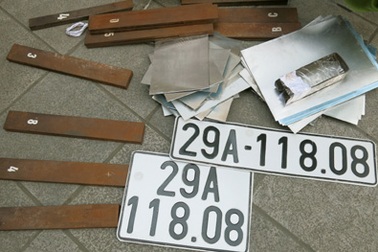 Hà Nội: Biển số "độc" giá 500 nghìn đồng 