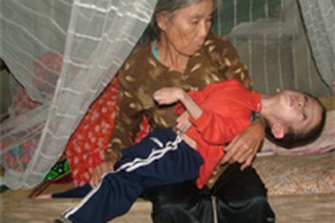 Thương cháu quá, Nhật ơi! 