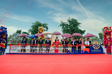 Nhiều giải thưởng lớn cùng tiết mục ấn tượng trong sự kiện tri ân khách hàng Century City