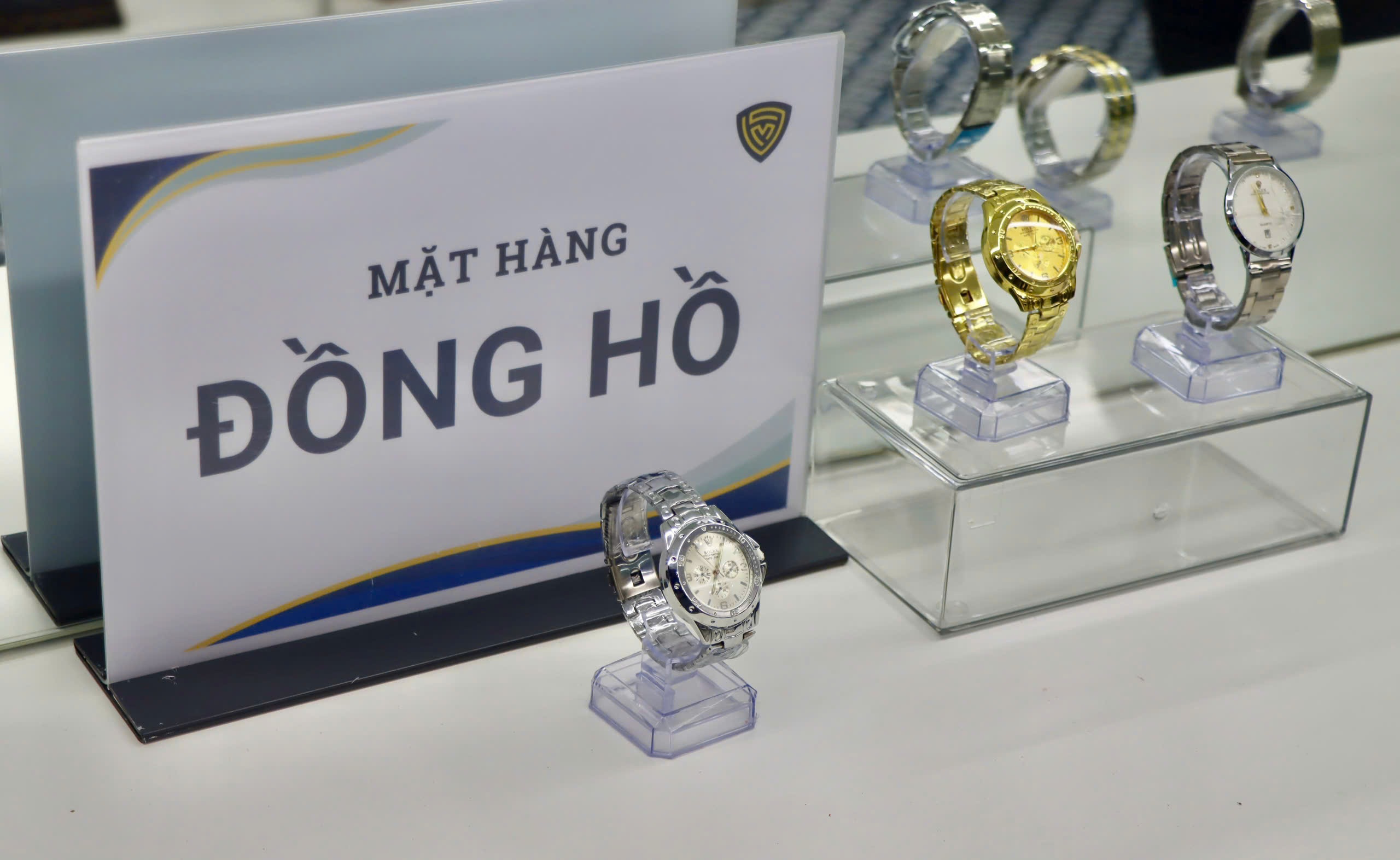 Bóc lý do hàng giả, nhái tồn tại nhiều năm mới lộ diện - 1