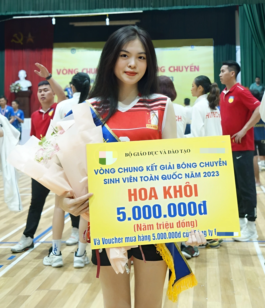 Nhan sắc xinh đẹp của hoa khôi bóng chuyền sinh viên Việt Nam - 0