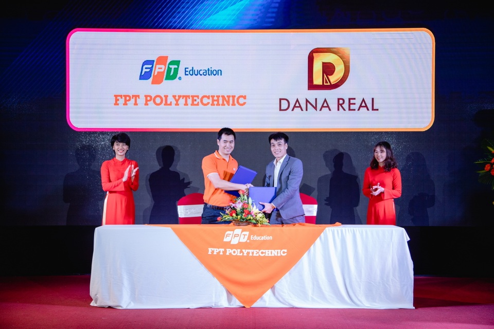 Thấu hiểu giới trẻ, hiệu trưởng 8x mang tới nhiều đổi mới trong môi trường giáo dục - 4 Thấu hiểu giới trẻ, hiệu trưởng 8x mang tới nhiều đổi mới trong môi trường giáo dục - 4