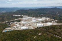 Ukraine liên tiếp phóng hỏa lực, tấn công mục tiêu trong lãnh thổ Nga