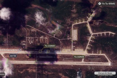 Dấu hiệu cho thấy Nga chuẩn bị tập kích đường không ồ ạt vào Ukraine