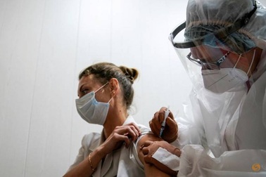 Nga chính thức bắt đầu tiêm vắc xin Covid-19 trên diện rộng