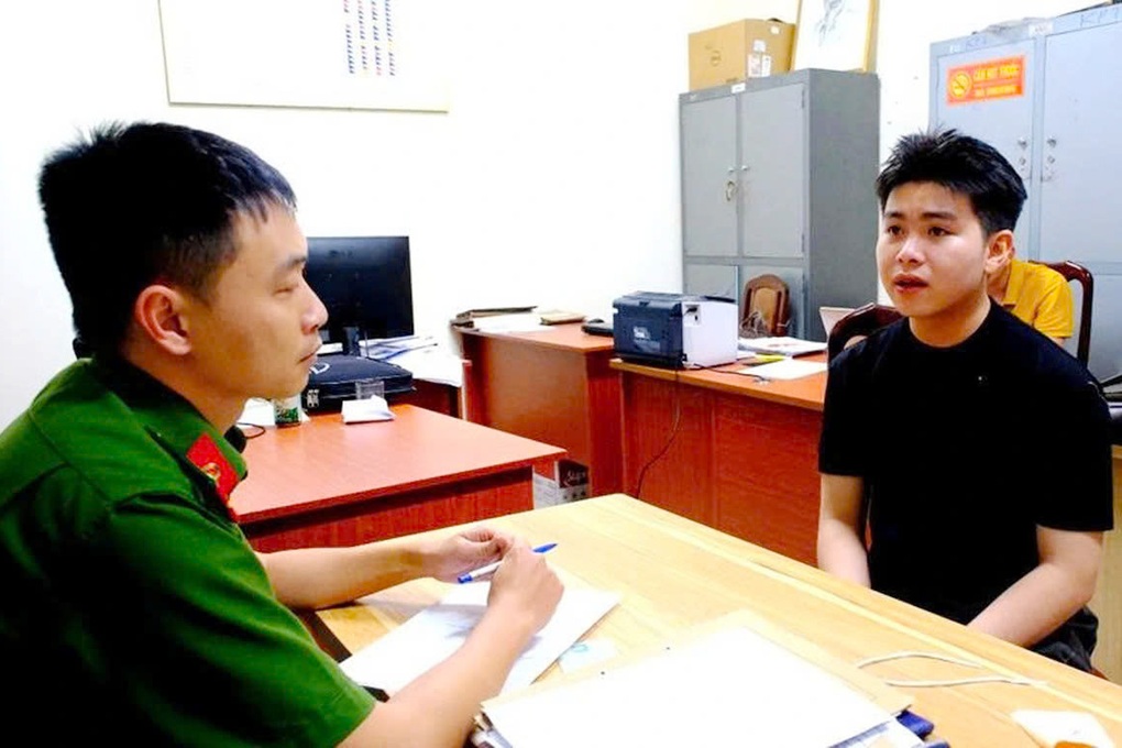 Diễn viên trộm túi xách hoa hậu Mexico từng xuất hiện cùng nhiều người đẹp - 2 Diễn viên trộm túi xách hoa hậu Mexico từng xuất hiện cùng nhiều người đẹp - 2