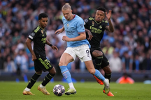 Tứ kết Champions League: Phản ứng của người trong cuộc sau lễ bốc thăm