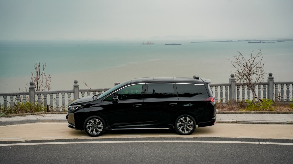 GAC Motor Việt Nam mừng sinh nhật 1 năm với ưu đãi hấp dẫn - 3 GAC Motor Việt Nam mừng sinh nhật 1 năm với ưu đãi hấp dẫn - 3