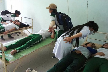 Đang học thể dục, 9 nữ sinh viên ngất xỉu nhập viện