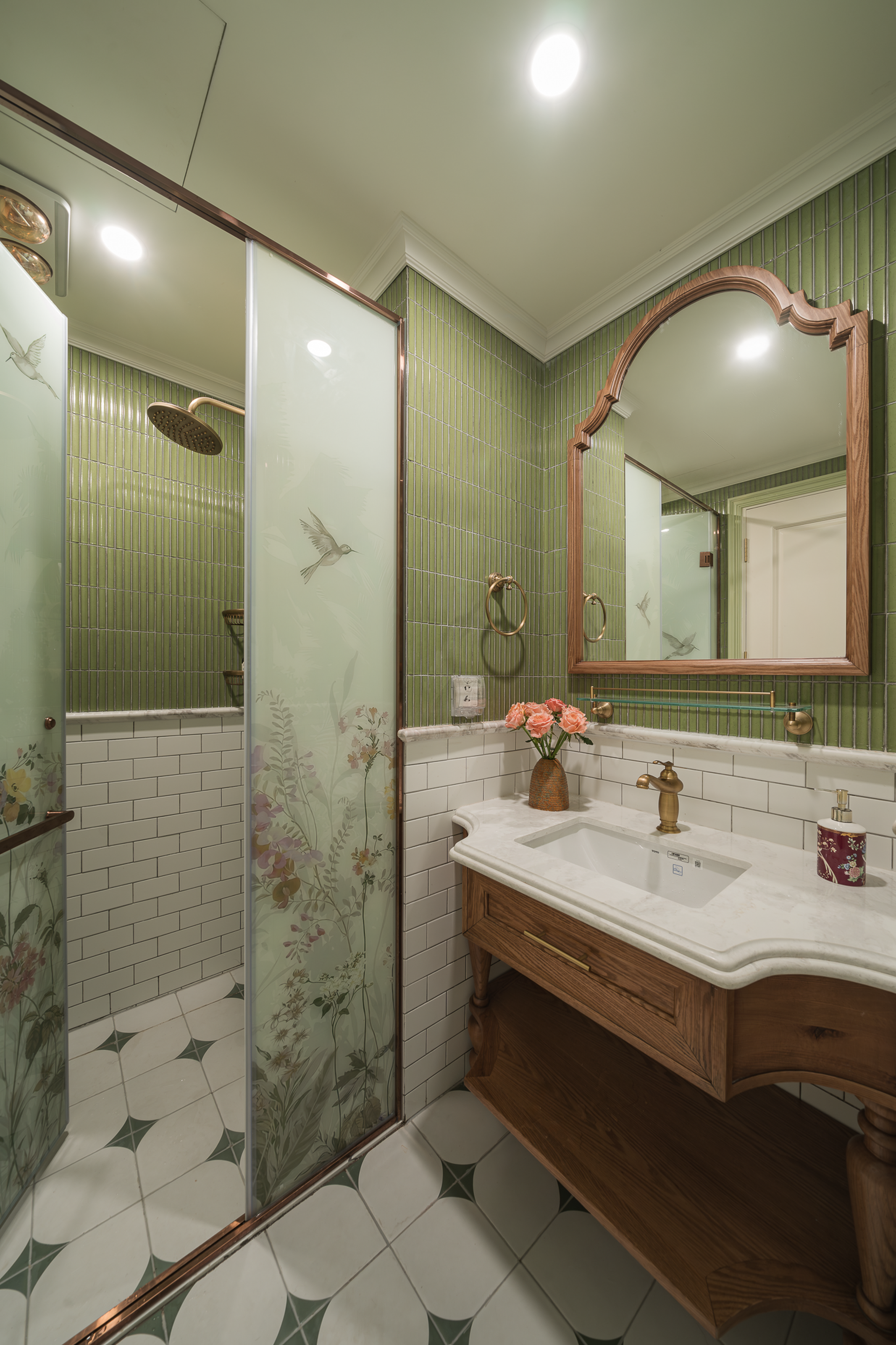 Vợ chồng ở Hà Nội chi 4 tỷ đồng lột xác căn hộ cũ rộng 180m2 - 13 Vợ chồng ở Hà Nội chi 4 tỷ đồng lột xác căn hộ cũ rộng 180m2 - 13