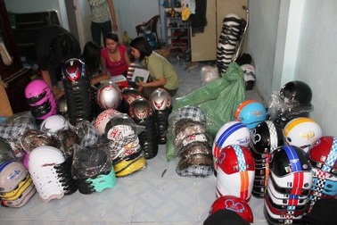 Mũ bảo hiểm "dởm" hoành hành trở lại, lợi hại hơn xưa