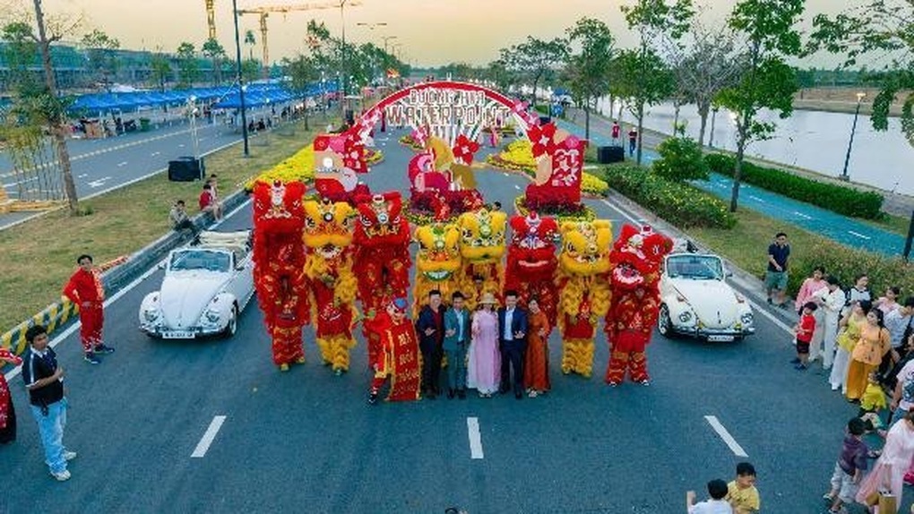 Chuỗi trải nghiệm nuôi dưỡng ký ức, gắn kết thế hệ tại Hội hoa xuân Waterpoint 2026 - 1