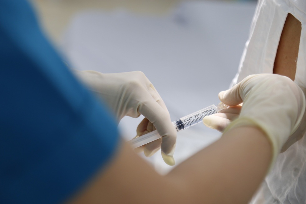 Sản phụ Singapore sang TPHCM cứu con: Thất bại lần đầu và “ngã rẽ” sự sống