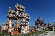 “Thành phố lăng mộ” ở Huế xuất hiện trên báo nước ngoài