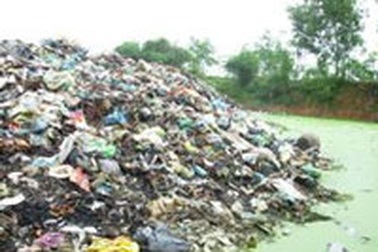 Rác “khủng bố” người