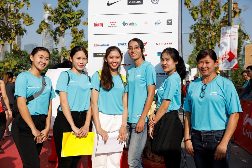 Li-Ning đồng hành cùng 13.000 VĐV tại giải đua lớn nhất Việt Nam - Giải Marathon Quốc tế TP. Hồ Chí Minh Techcombank 2019 - 4 Li-Ning đồng hành cùng 13.000 VĐV tại giải đua lớn nhất Việt Nam - Giải Marathon Quốc tế TP. Hồ Chí Minh Techcombank 2019 - 4