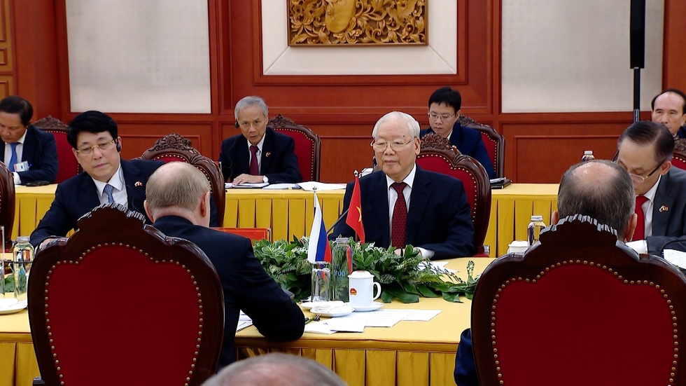 Chuyến thăm của Tổng thống Putin tạo xung lực mới cho hợp tác Việt - Nga - 2 Chuyến thăm của Tổng thống Putin tạo xung lực mới cho hợp tác Việt - Nga - 2