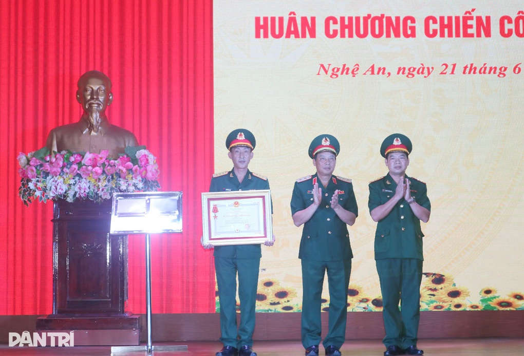 Đội quy tập hài cốt liệt sĩ nhận Huân chương chiến công - 1 Đội quy tập hài cốt liệt sĩ nhận Huân chương chiến công - 1