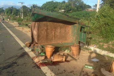 Vụ tai nạn thảm khốc làm 5 người chết: Tài xế ngủ gật!