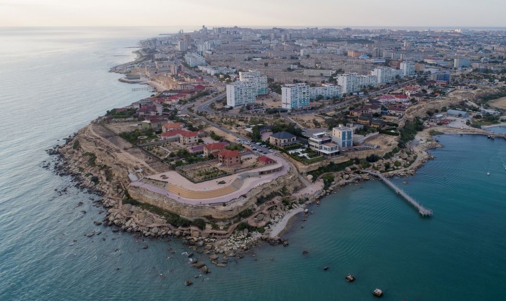 Vì sao hàng hóa bị phương Tây cấm vận vẫn có thể vào Nga? - 1 Vì sao hàng hóa bị phương Tây cấm vận vẫn có thể vào Nga? - 1