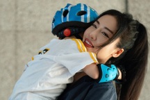 Hằng BingBoong trải lòng về cuộc sống mẹ đơn thân sau nhiều năm rời showbiz