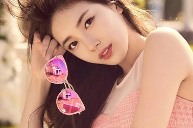 Suzy chia tay tập đoàn JYP Entertainment sau 9 năm gắn bó