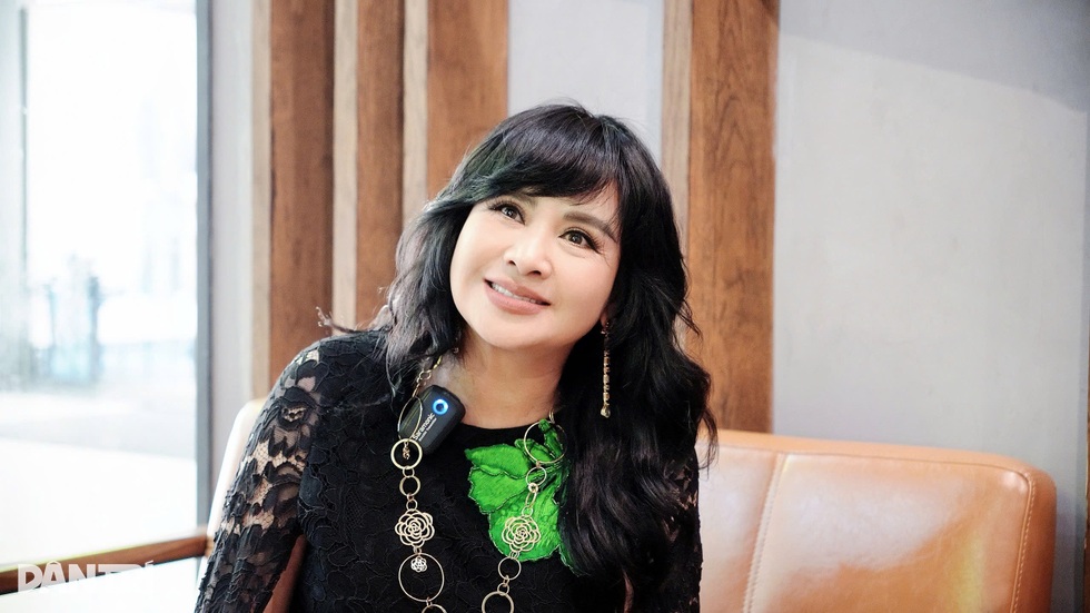 Diva Thanh Lam: Tôi và chồng không kiểm soát nhau, đã tính đến đám cưới - 1 Diva Thanh Lam: Tôi và chồng không kiểm soát nhau, đã tính đến đám cưới - 1