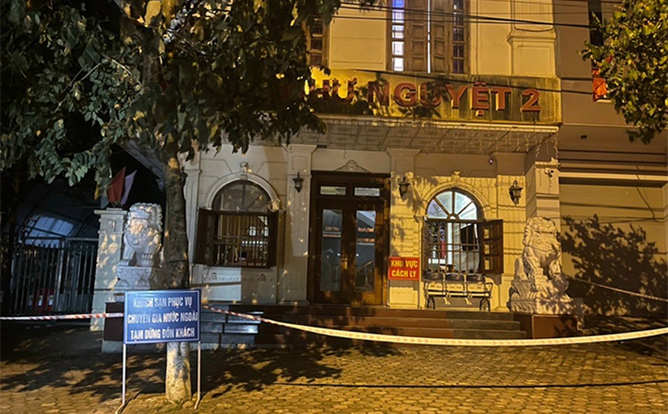 Kéo dài thời gian cách ly với 11 người Ấn Độ và Trung Quốc ở Yên Bái - 1 Kéo dài thời gian cách ly với 11 người Ấn Độ và Trung Quốc ở Yên Bái - 1