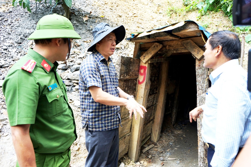 Trong tháng 4, sẽ đánh sập hầm vàng trái phép ở Vườn Quốc gia Sông Thanh - 1 Trong tháng 4, sẽ đánh sập hầm vàng trái phép ở Vườn Quốc gia Sông Thanh - 1