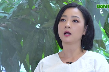 "Mỹ nhân ảnh lịch" Mỹ Duyên từng muốn sửa mắt 2 mí cho… giống Việt Trinh